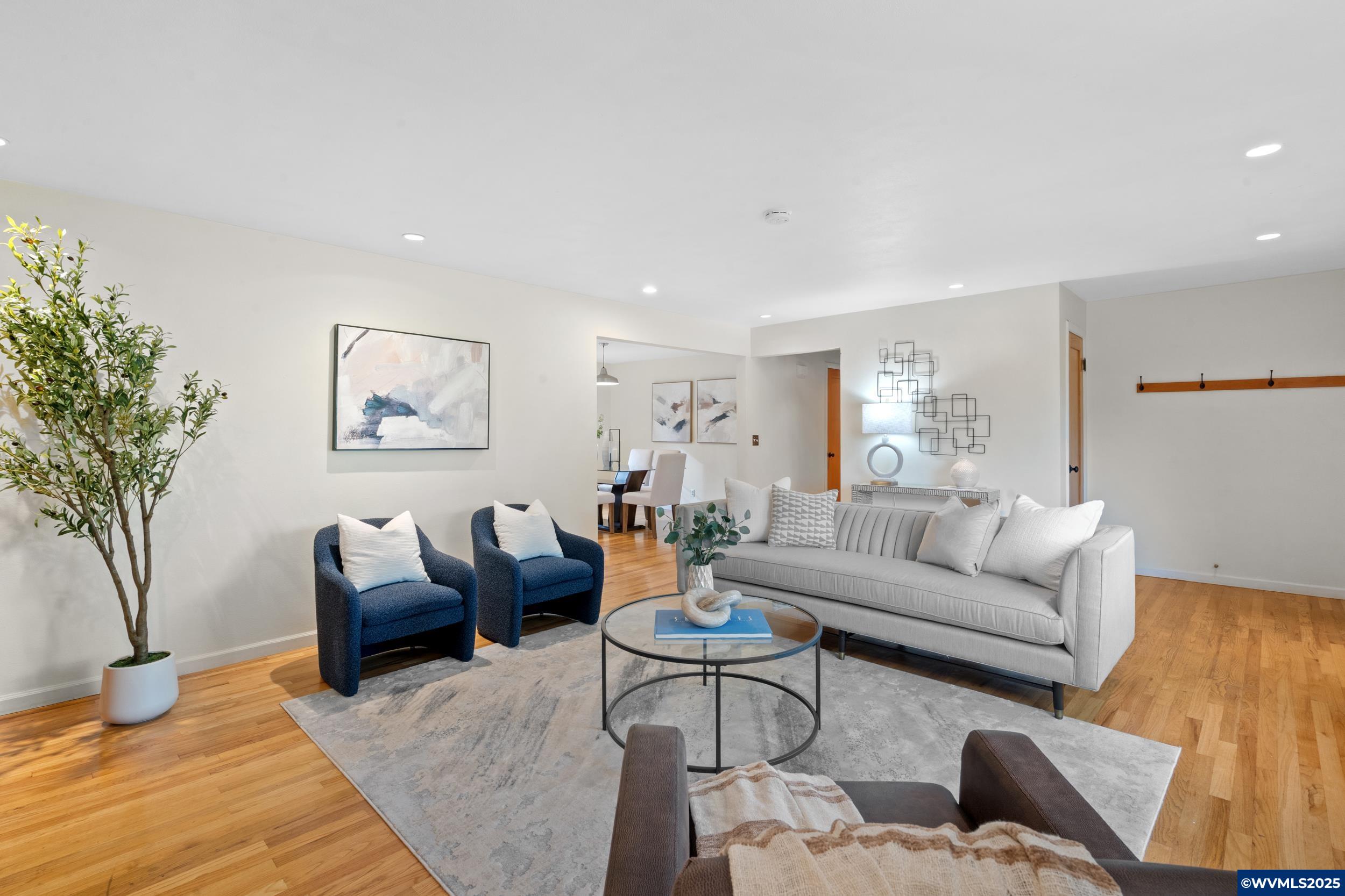 1224 NW Alta Vista Dr