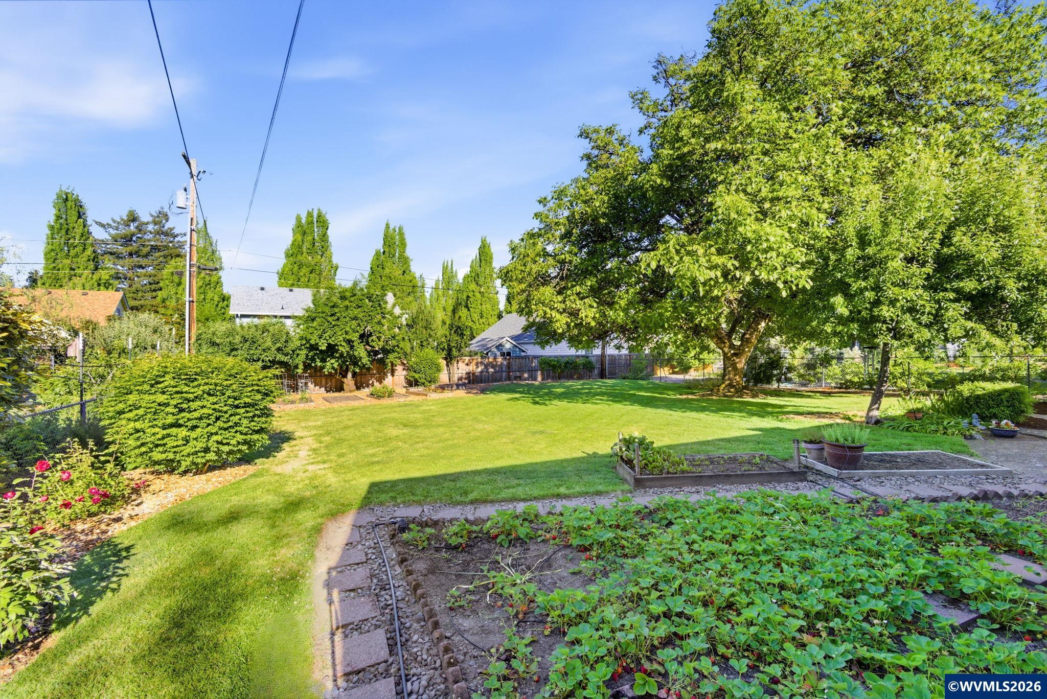 1115 SW Stopp Pl