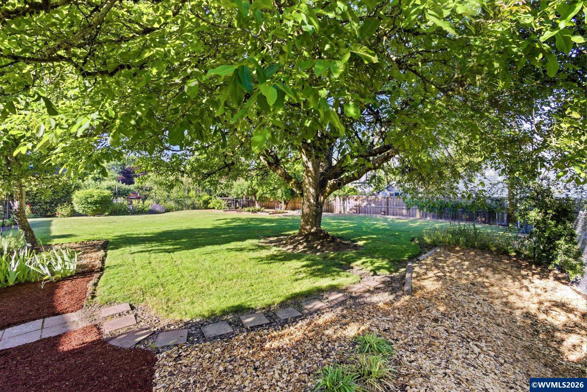 1115 SW Stopp Pl
