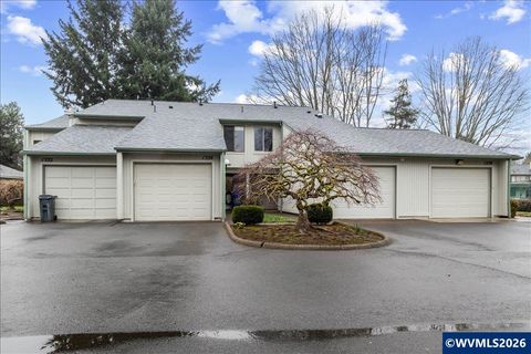 1534 Madras St SE Salem OR 97306