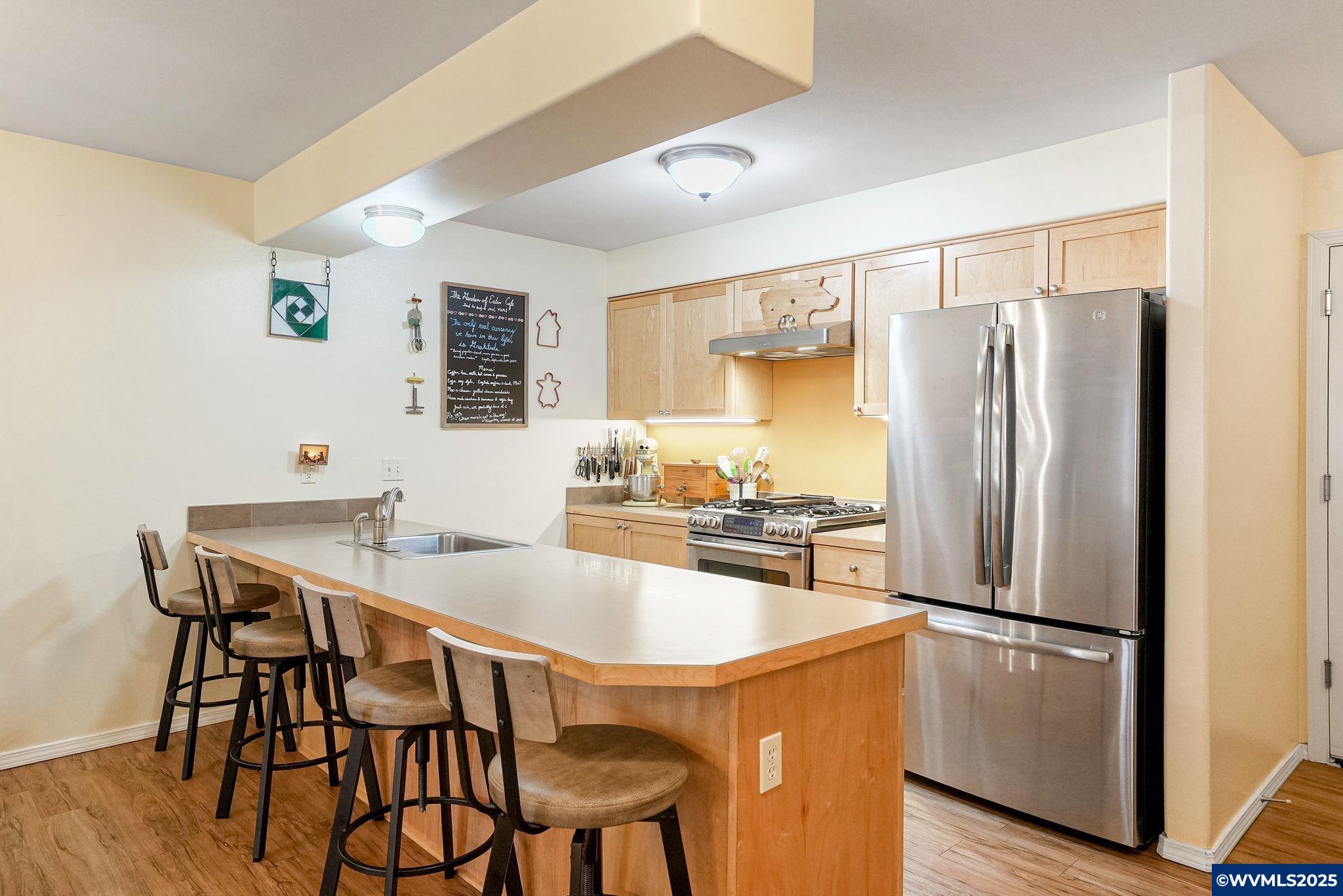 Salem, Oregon 97301, United States, 2 Bedrooms Bedrooms, ,2 BathroomsBathrooms,Residential,Active,164227