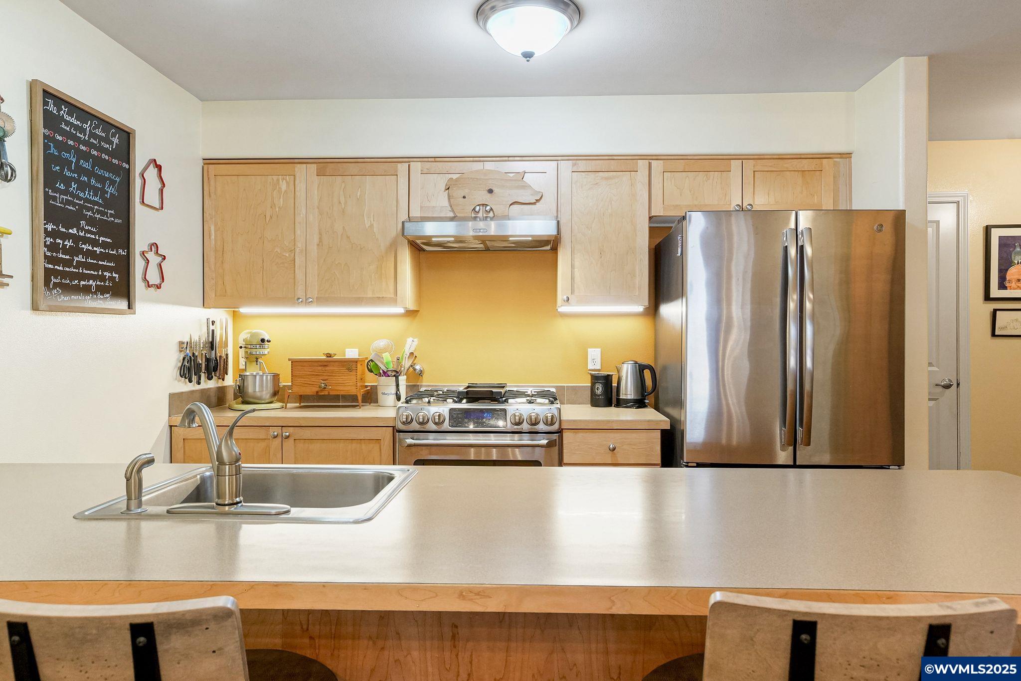 Salem, Oregon 97301, United States, 2 Bedrooms Bedrooms, ,2 BathroomsBathrooms,Residential,Active,164227