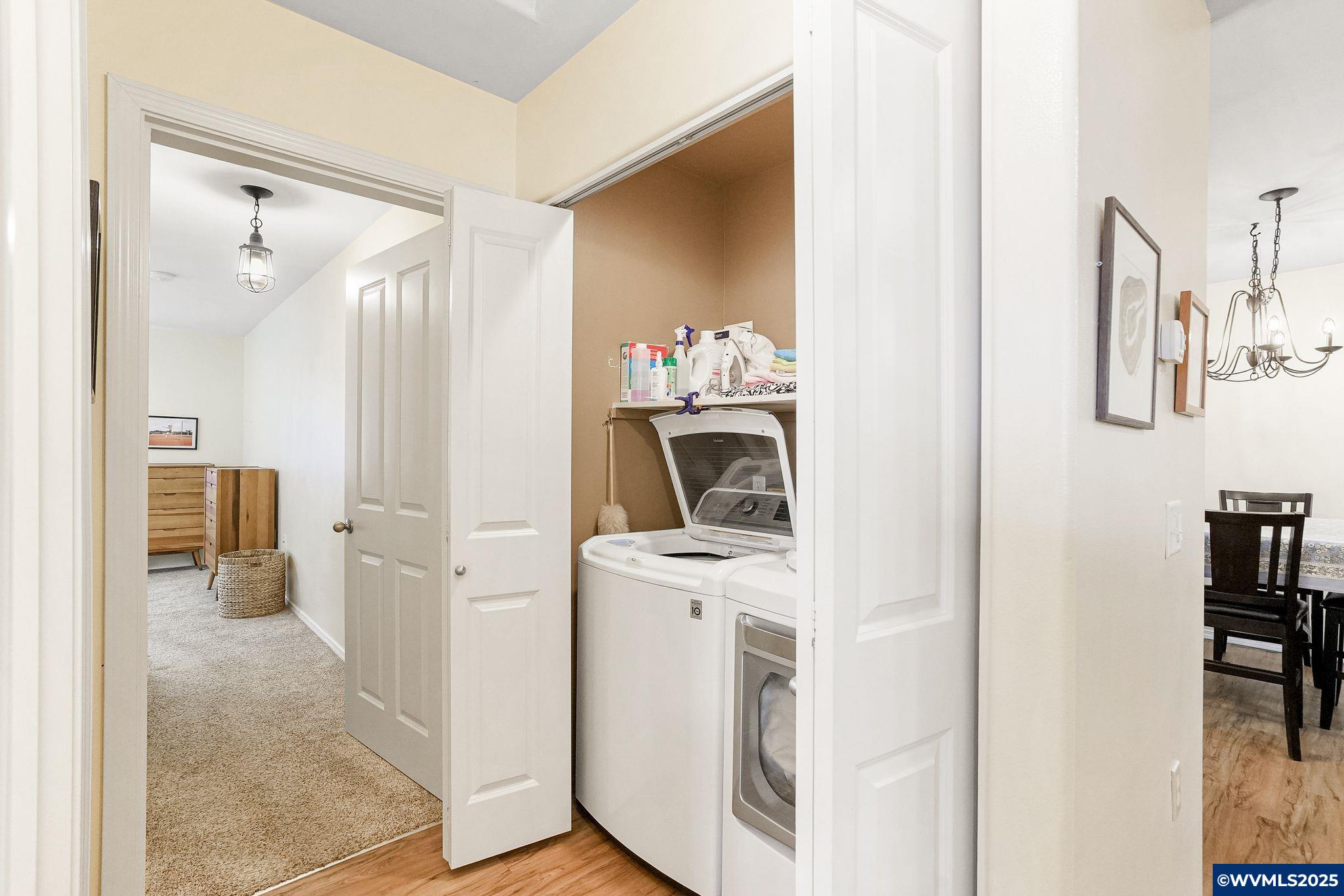 Salem, Oregon 97301, United States, 2 Bedrooms Bedrooms, ,2 BathroomsBathrooms,Residential,Active,164227