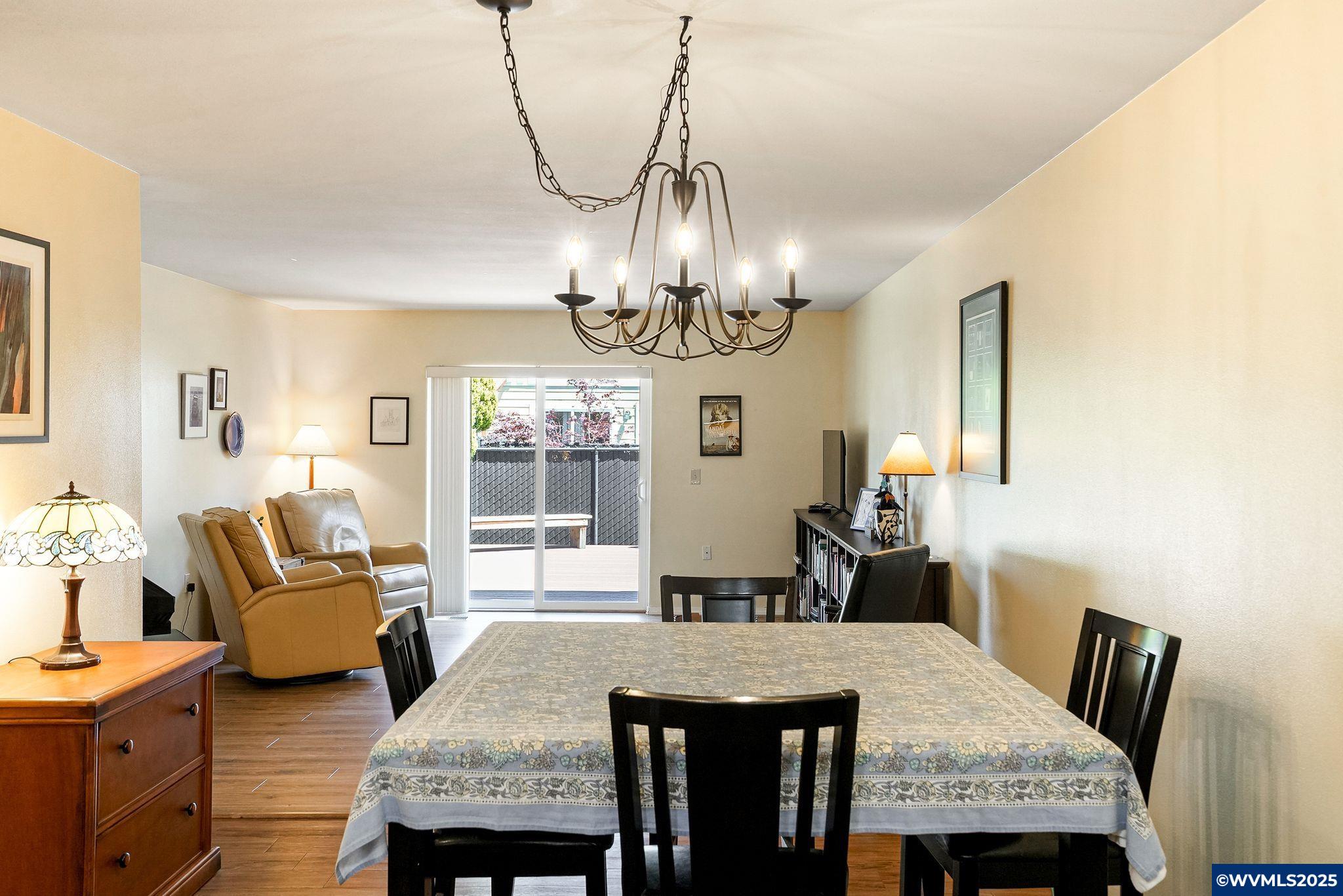 Salem, Oregon 97301, United States, 2 Bedrooms Bedrooms, ,2 BathroomsBathrooms,Residential,Active,164227