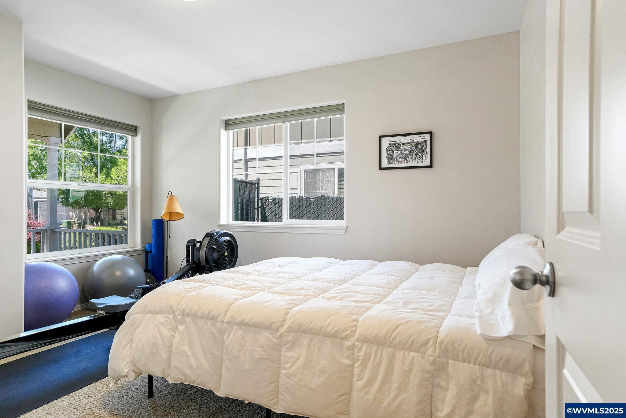 Salem, Oregon 97301, United States, 2 Bedrooms Bedrooms, ,2 BathroomsBathrooms,Residential,Active,164227