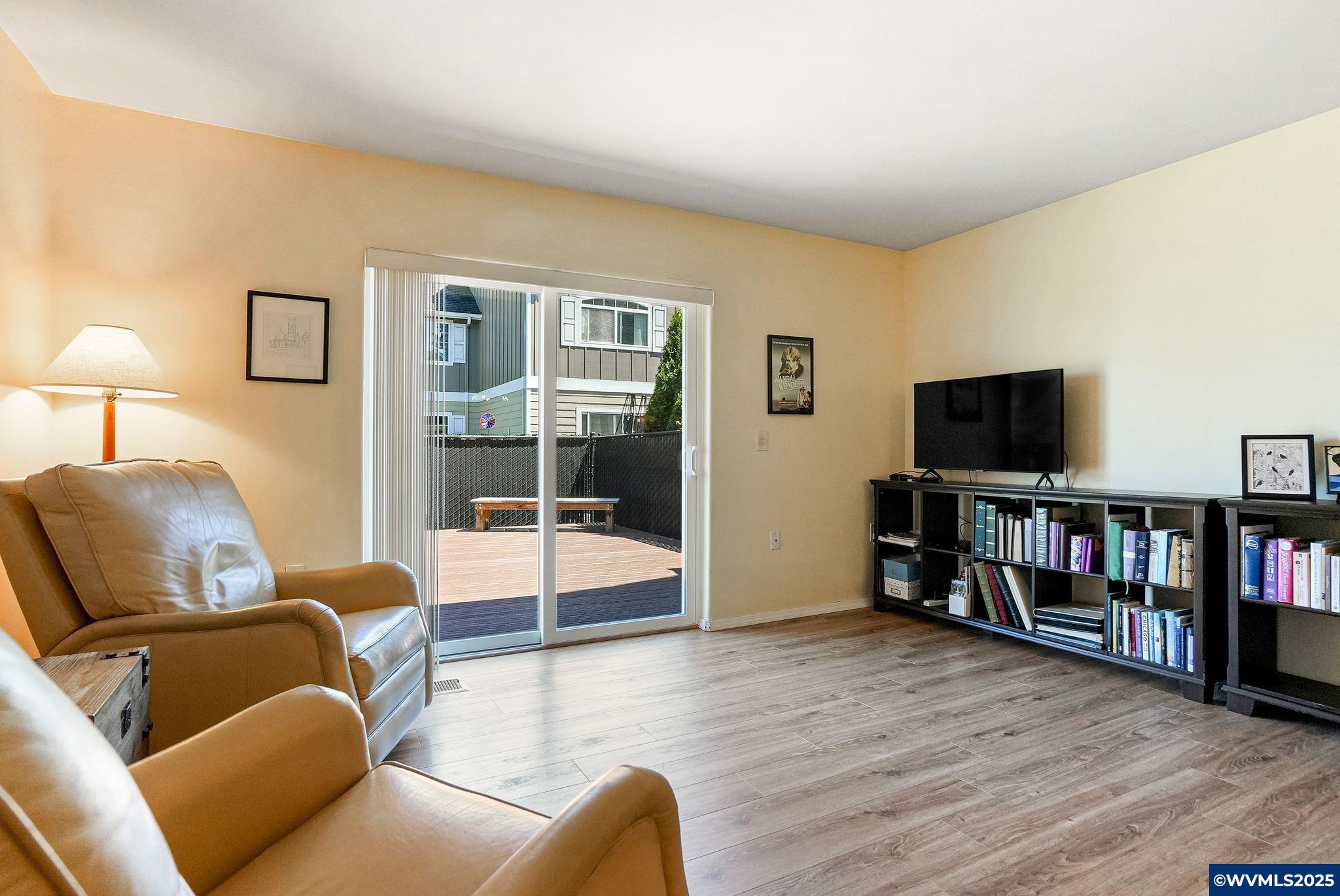 Salem, Oregon 97301, United States, 2 Bedrooms Bedrooms, ,2 BathroomsBathrooms,Residential,Active,164227