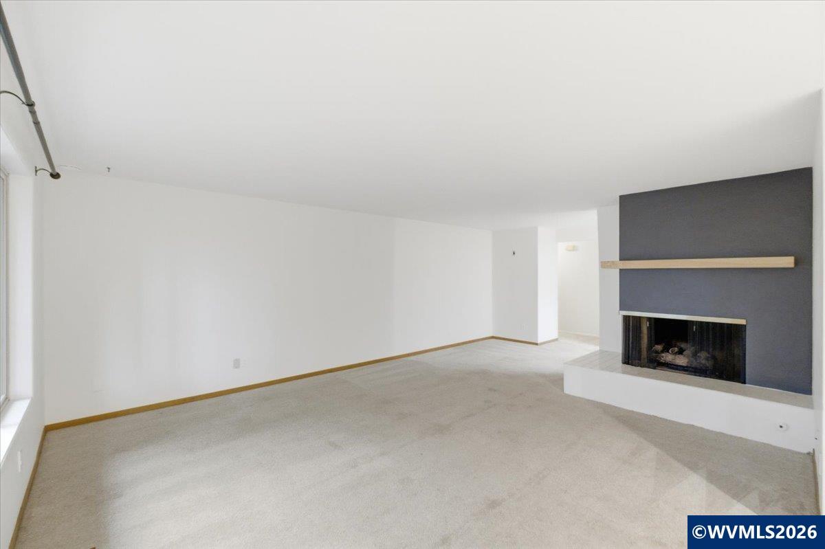 2225 NW Estaview Cir