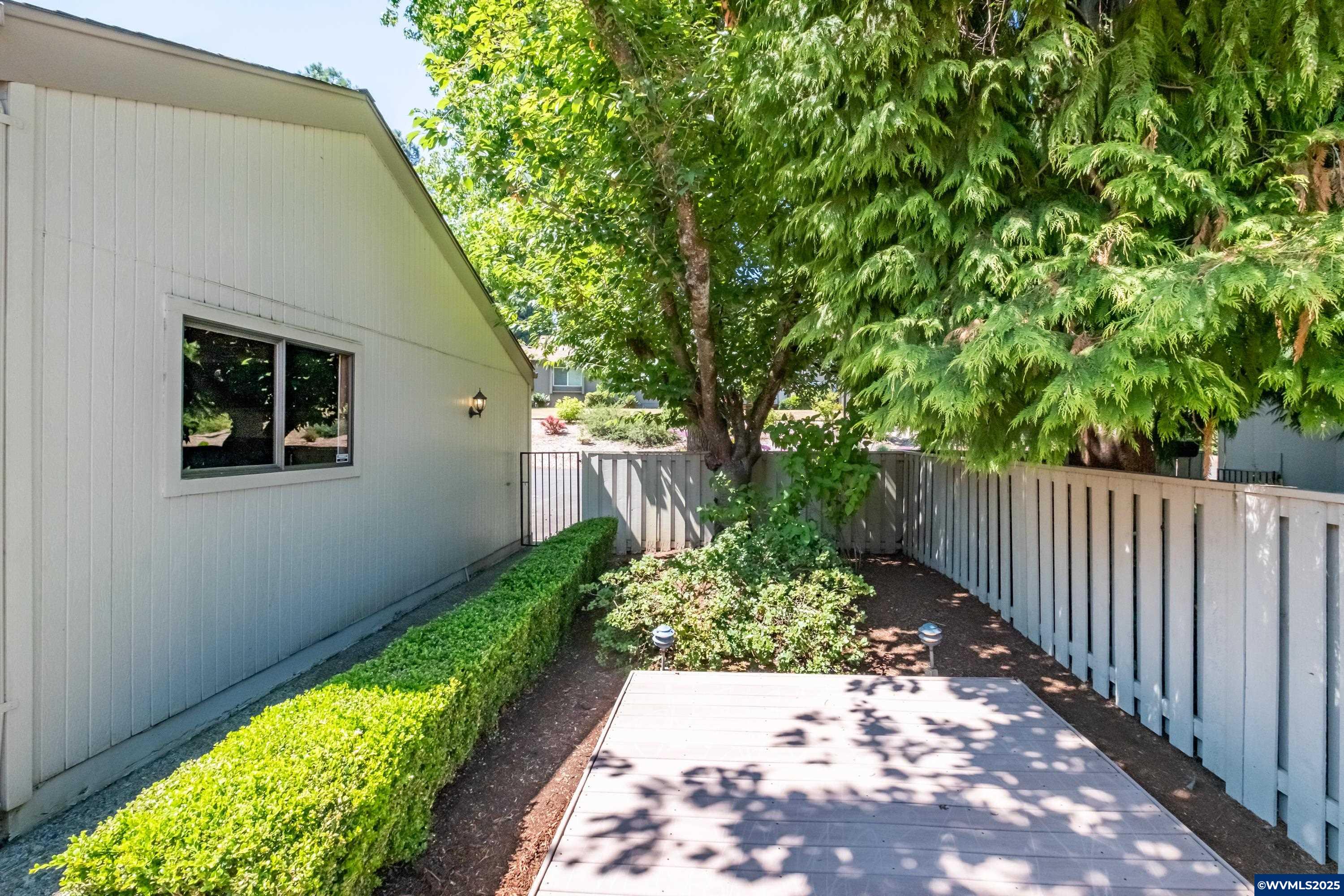 Salem, Oregon 97306, United States, 3 Bedrooms Bedrooms, ,2 BathroomsBathrooms,Residential,Pending,155184