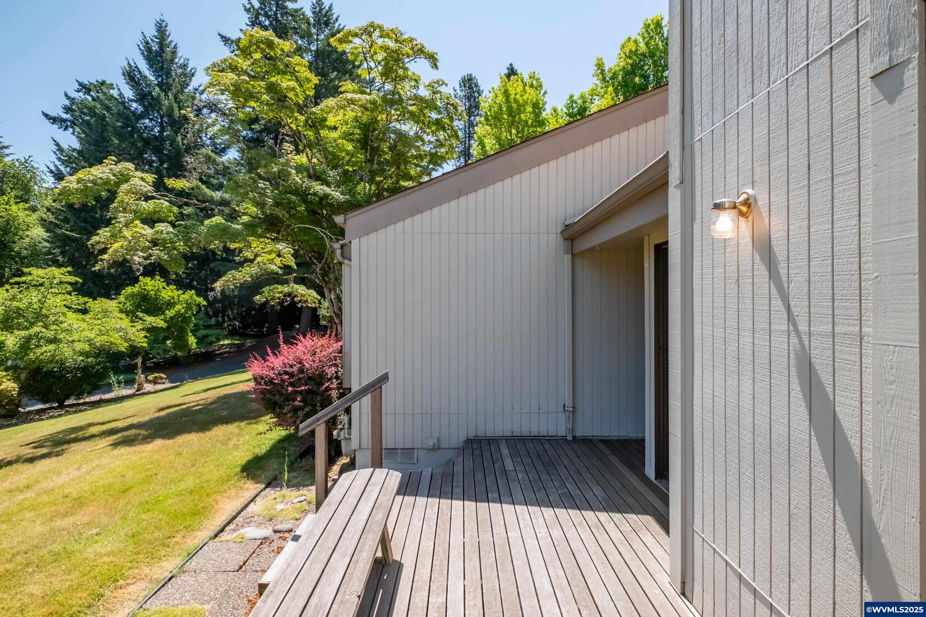 Salem, Oregon 97306, United States, 3 Bedrooms Bedrooms, ,2 BathroomsBathrooms,Residential,Pending,155184