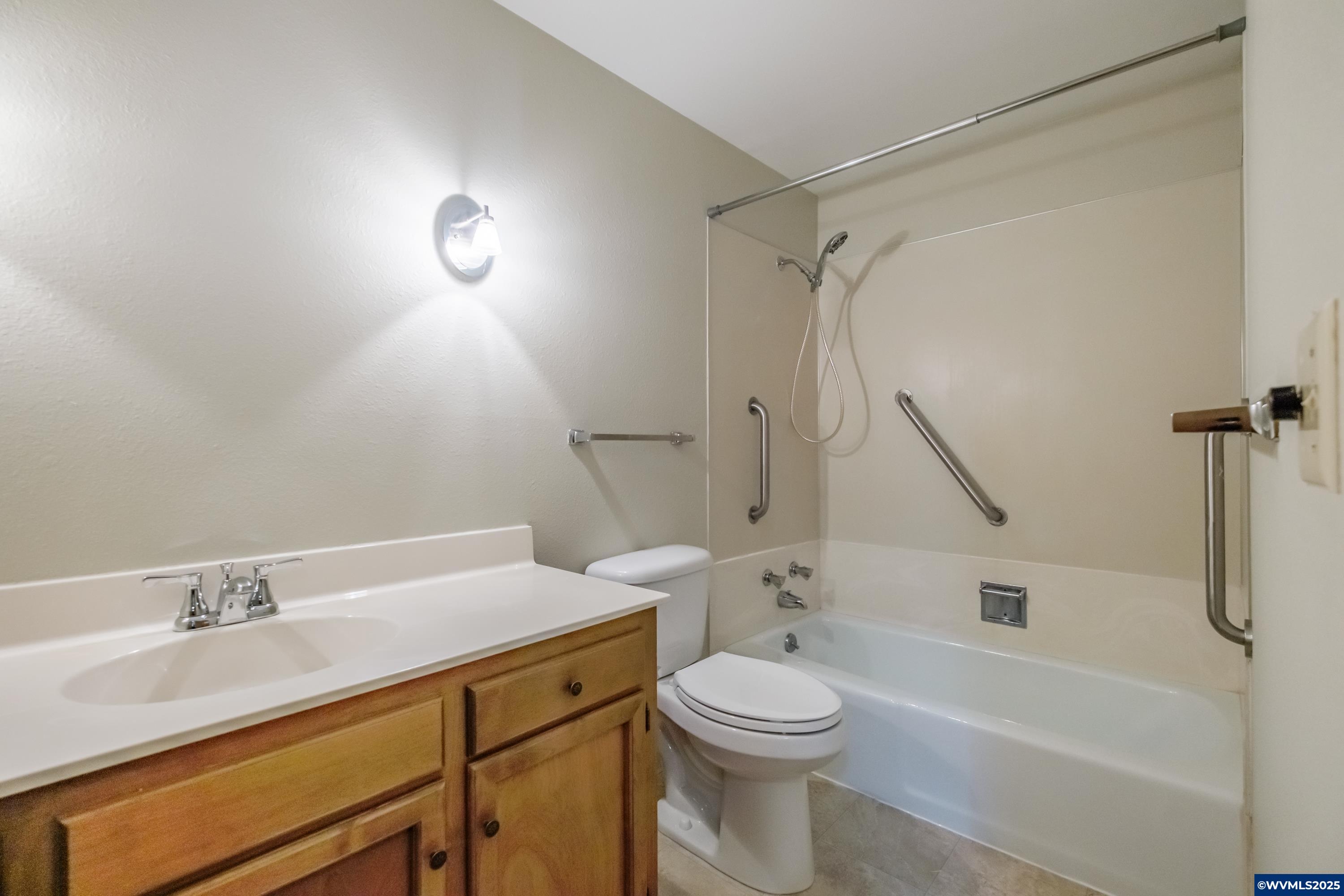 Salem, Oregon 97306, United States, 3 Bedrooms Bedrooms, ,2 BathroomsBathrooms,Residential,Pending,155184