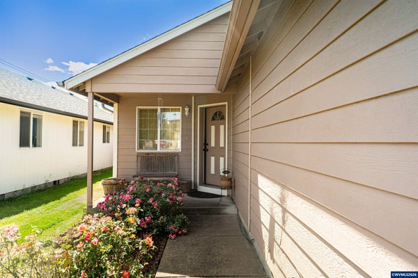 3370 MARION ST SE, ALBANY, OR 97322 - Image efed543248ab9a73fb9e1d3b0e380afa/2381927603