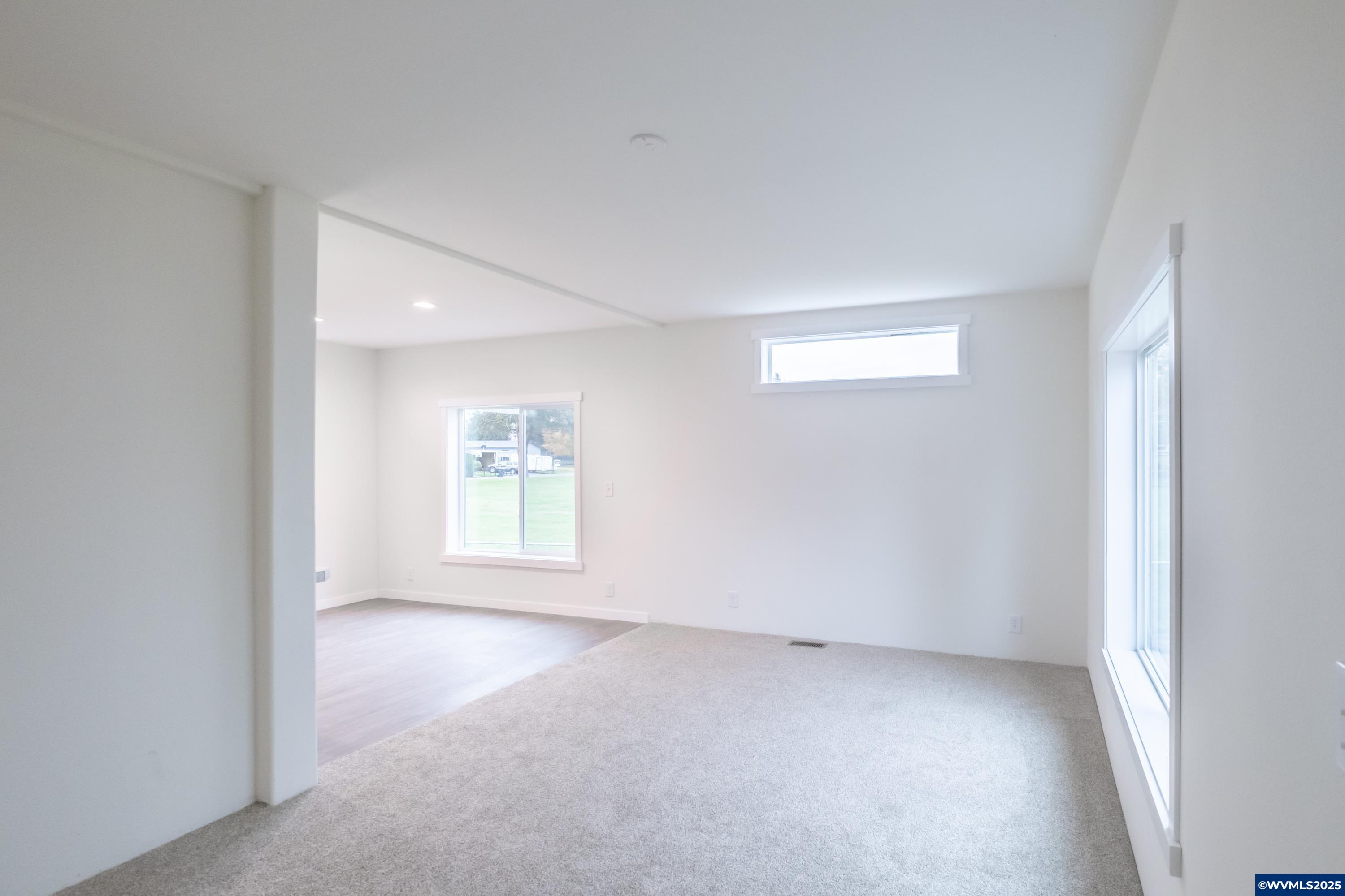 Salem, Oregon 97305, United States, 3 Bedrooms Bedrooms, ,2 BathroomsBathrooms,Residential,Active,228564