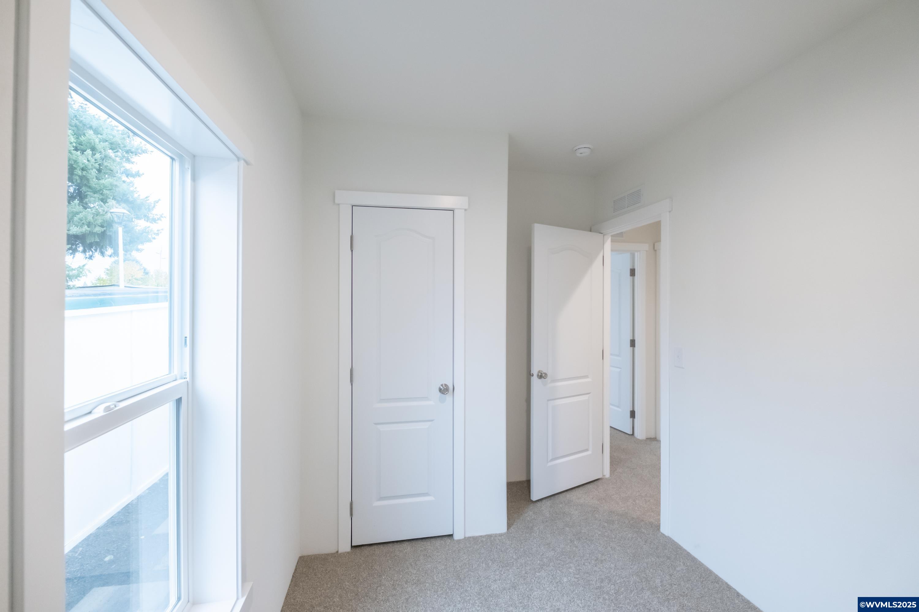 Salem, Oregon 97305, United States, 3 Bedrooms Bedrooms, ,2 BathroomsBathrooms,Residential,Active,228564