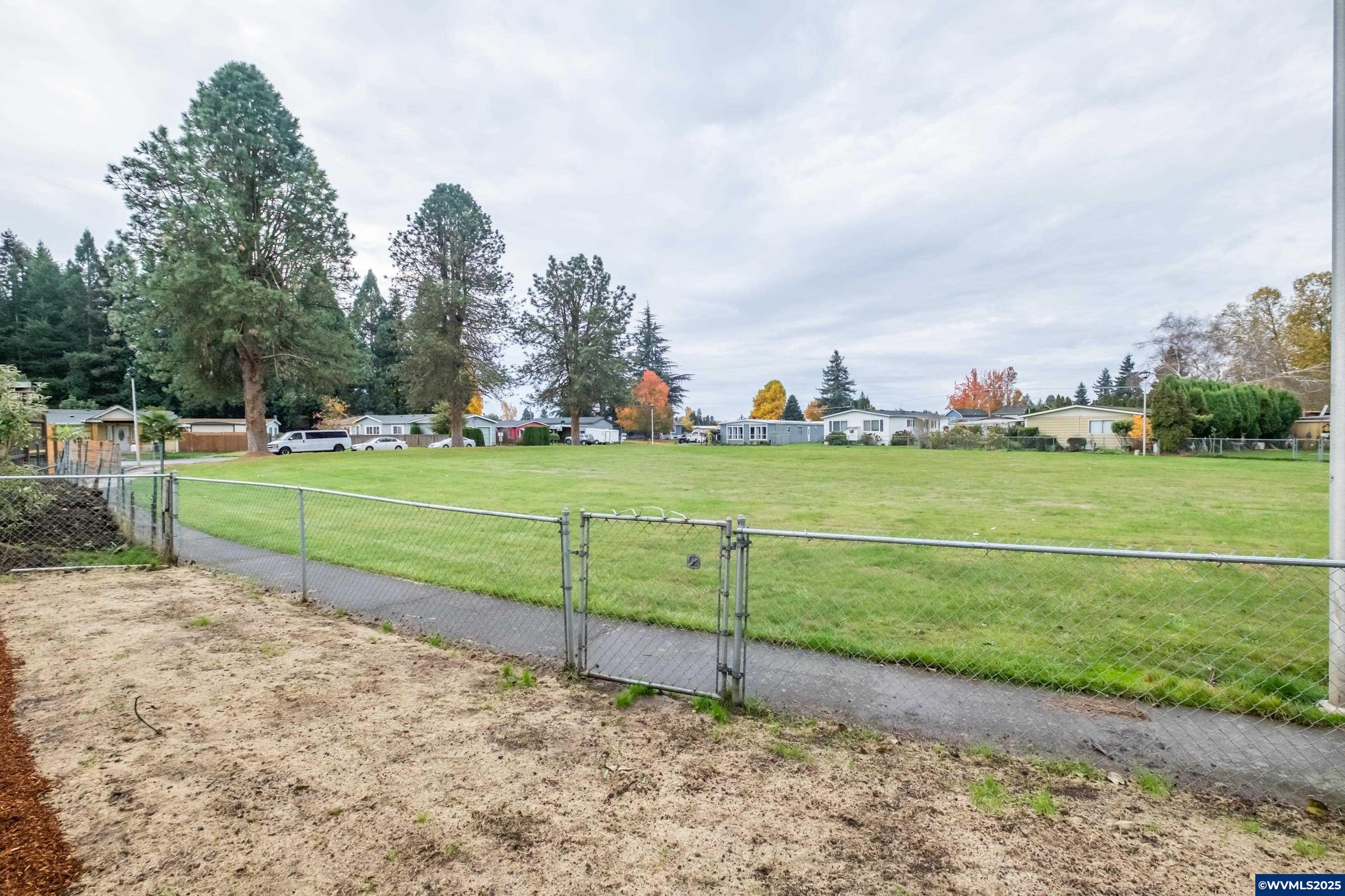 Salem, Oregon 97305, United States, 3 Bedrooms Bedrooms, ,2 BathroomsBathrooms,Residential,Active,228564