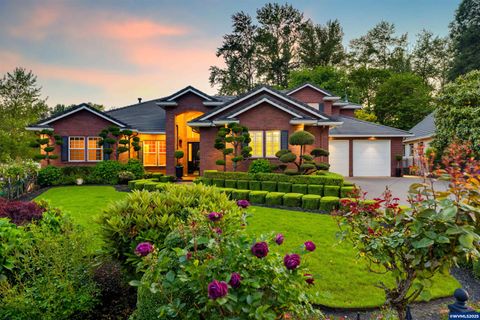 613 Shoreline Wy Eugene OR 97401