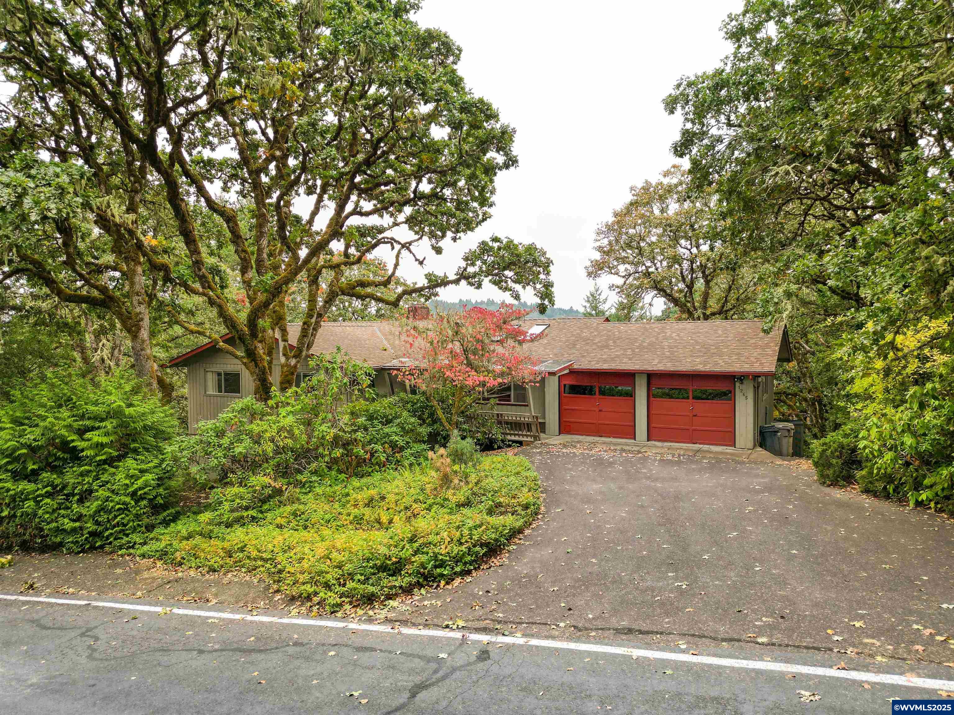 1265 NW Heather Dr