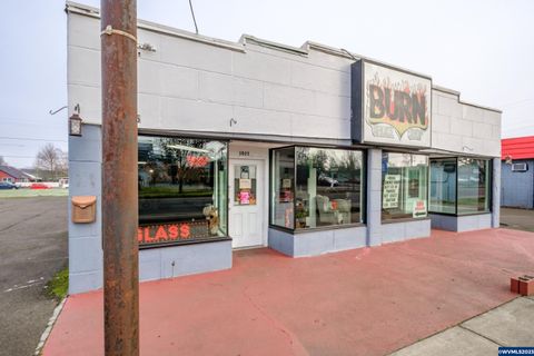 Featured picture for the property 802615