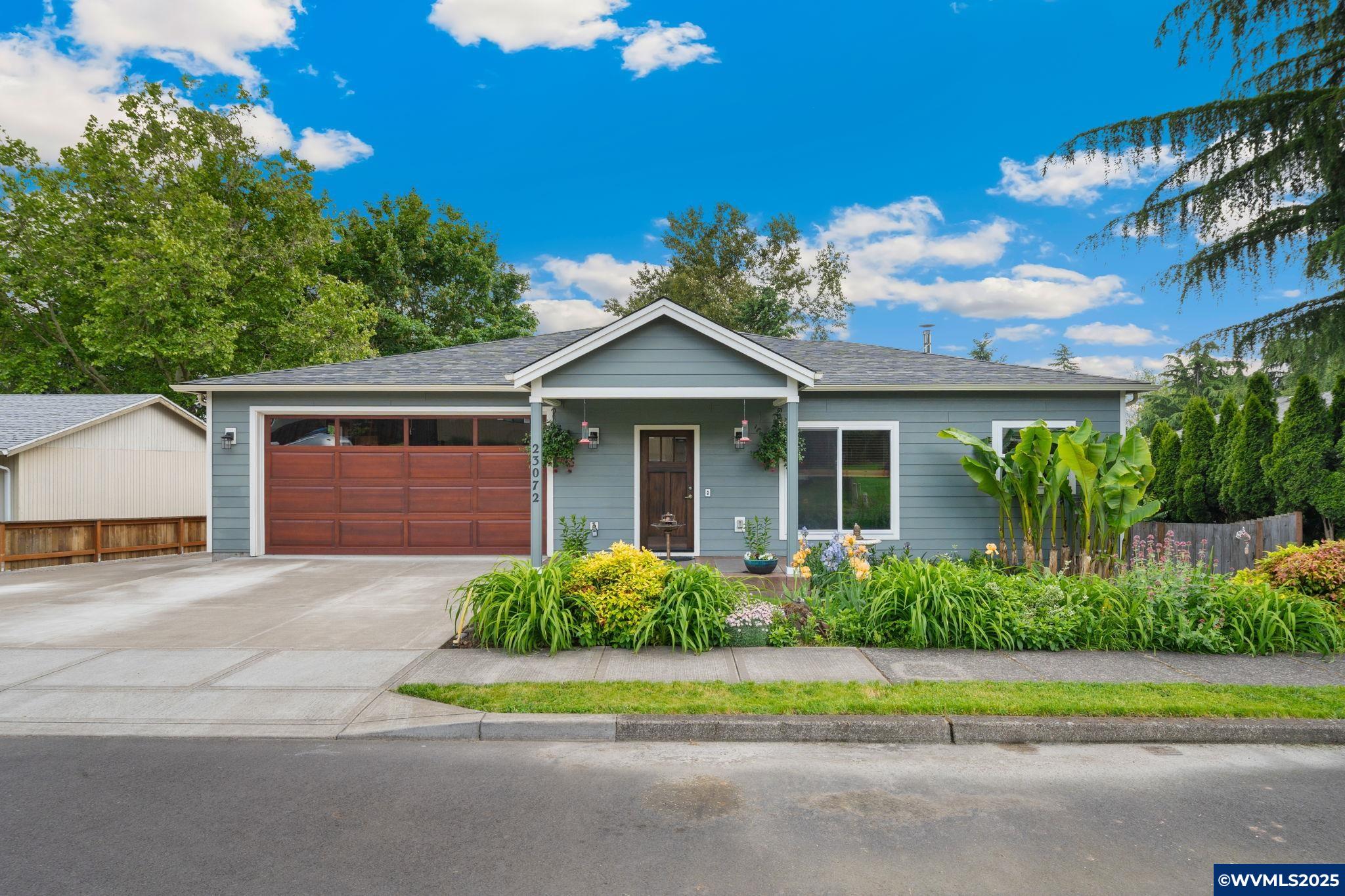 23072 SW Mansfield St