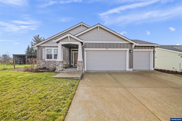 900 MARIE ST, MOUNT ANGEL, OR 97362 - Image f3eb4a16ae7b0d815cf7e006e21f40e4/963949951