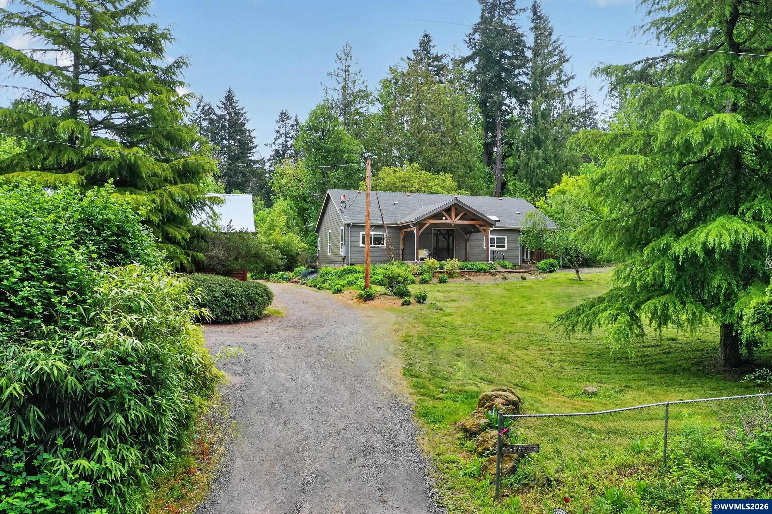 5714 Crooked Finger Rd NE Rd