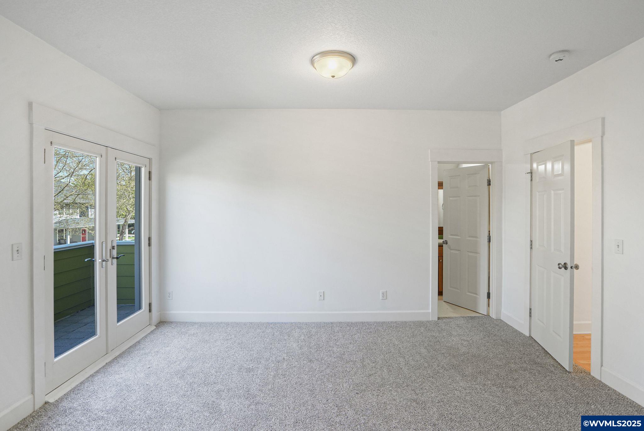 Monmouth, Oregon 97361, United States, 2 Bedrooms Bedrooms, ,2 BathroomsBathrooms,Residential,Pending,110555