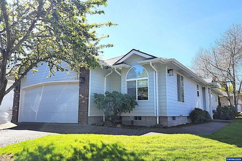 3155 La Costa Lp S Salem OR 97302