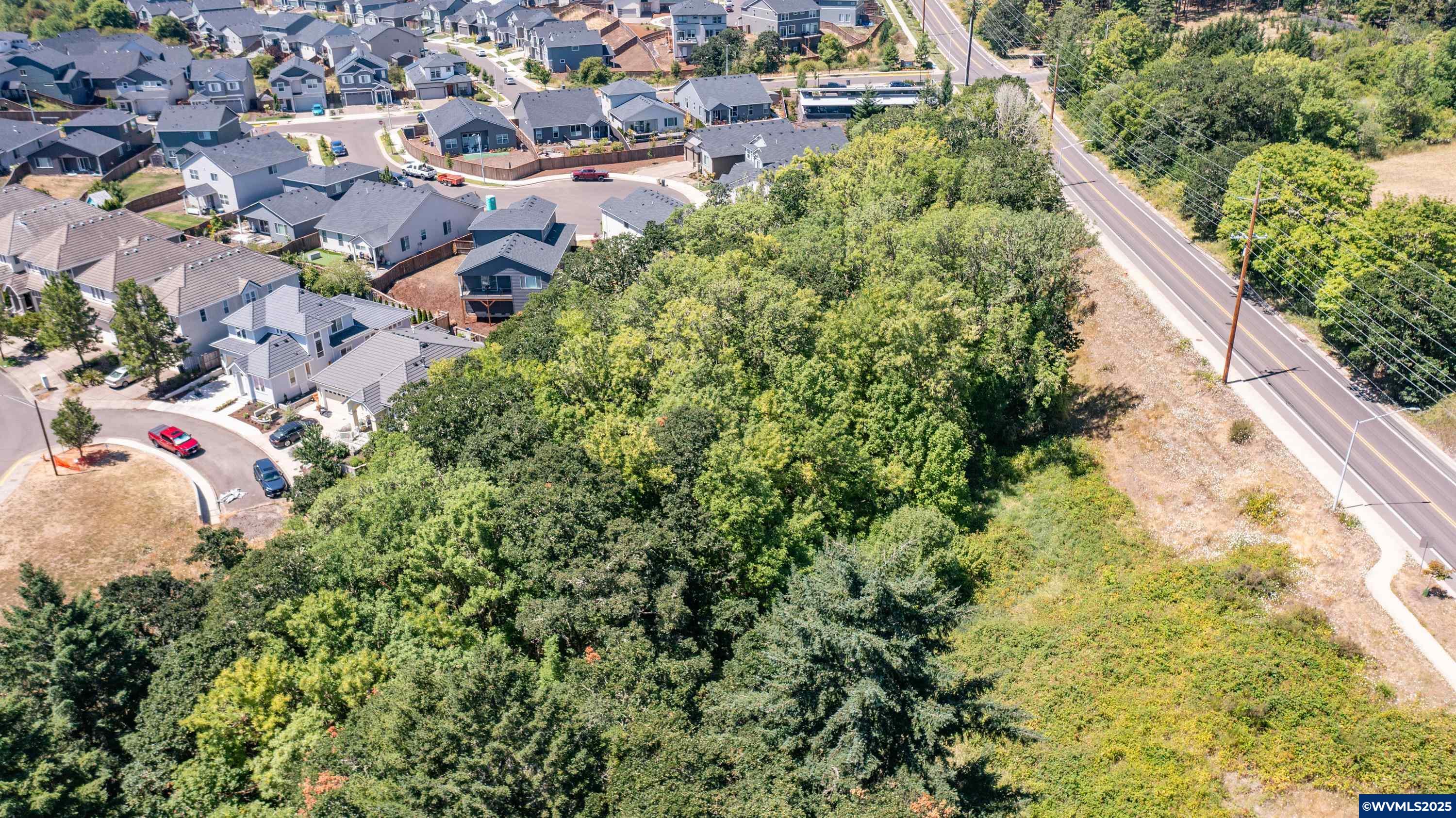 5280 NW PONDEROSA Av