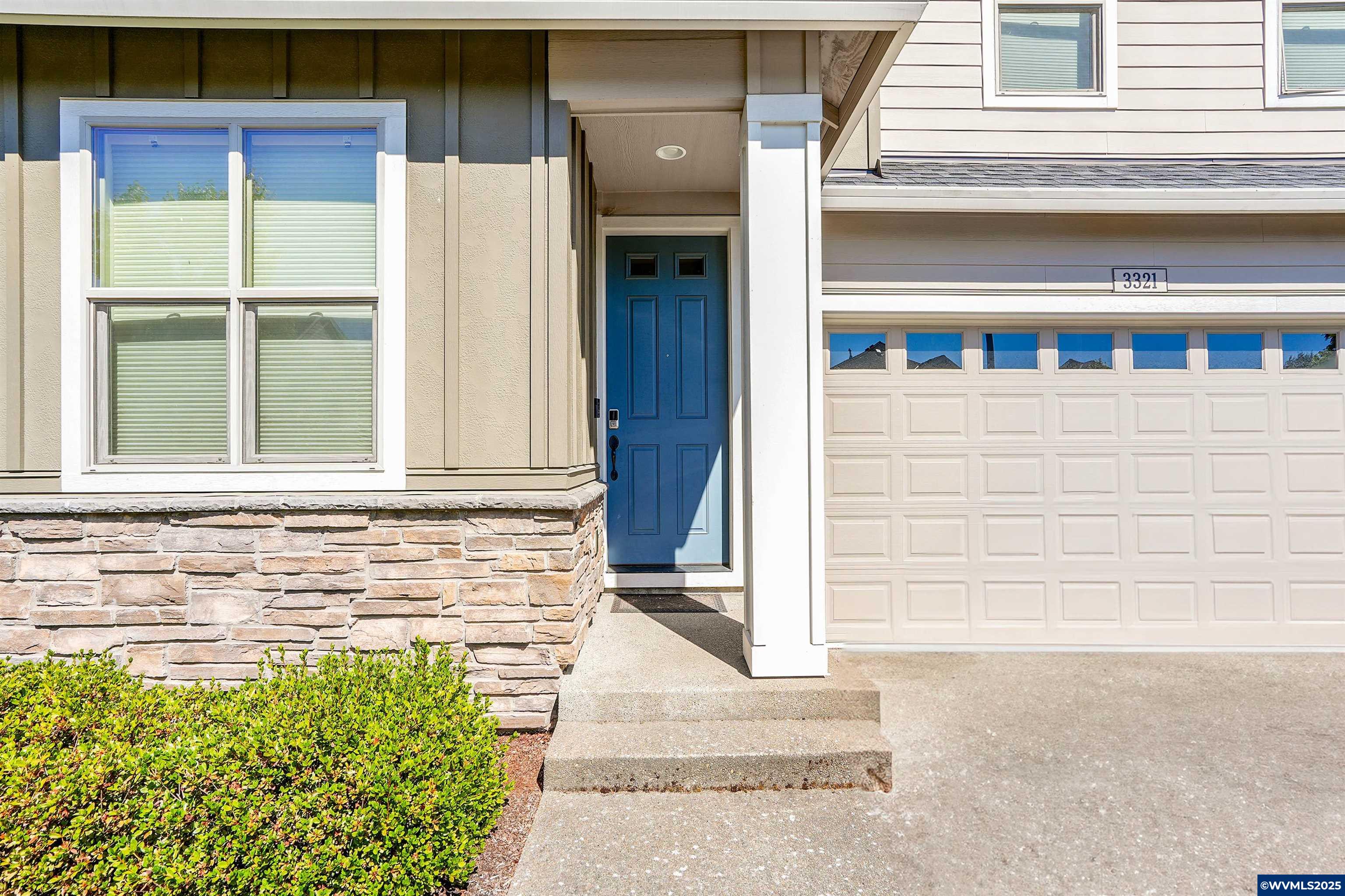 3321 SE Summerfield Dr