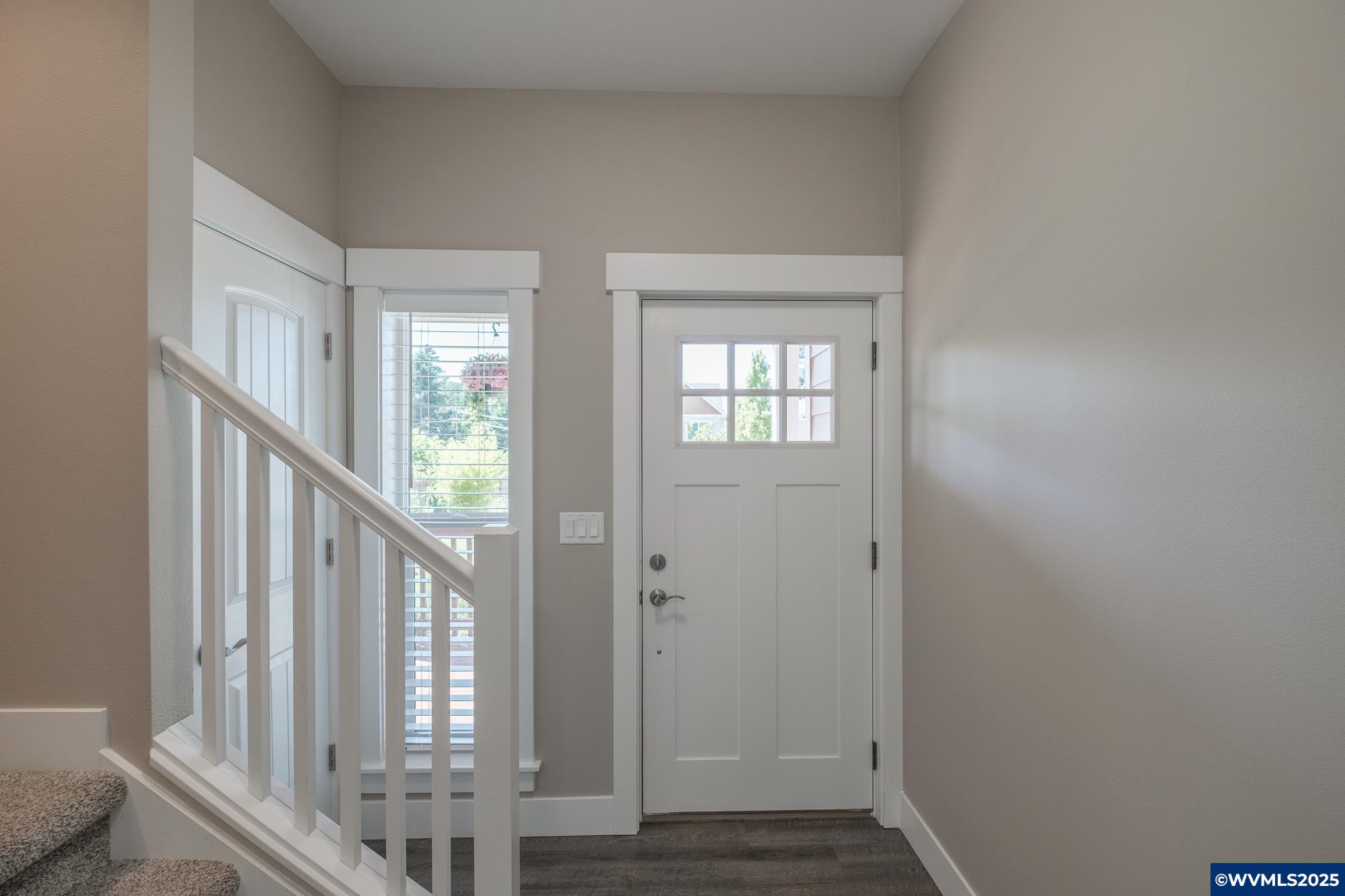 740 Limelight Ct NW
