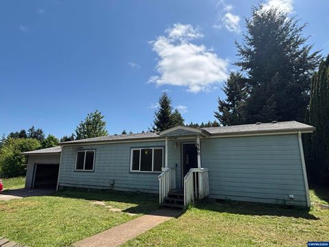 390 Montgomery St Falls City OR 97344