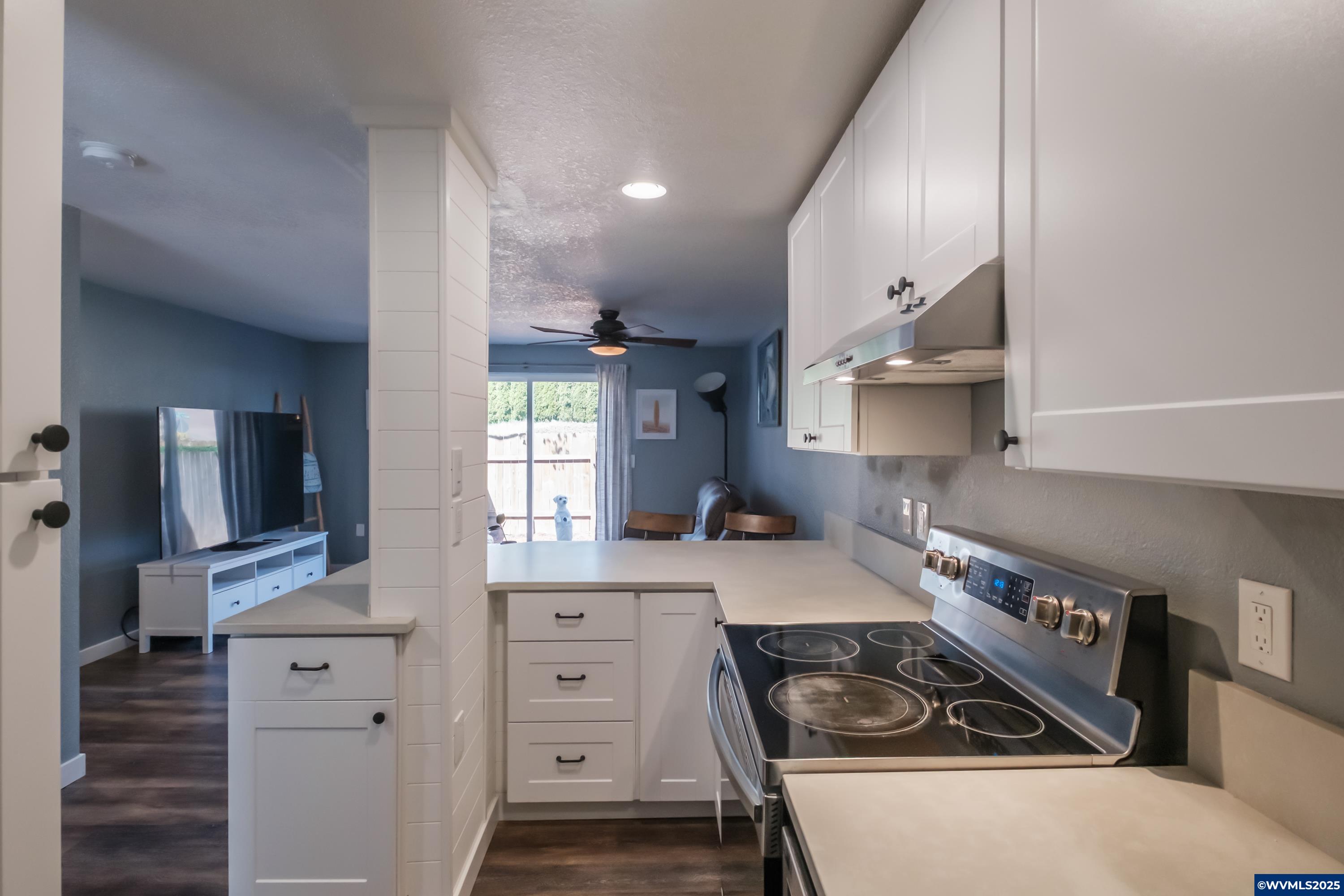 Salem, Oregon 97306, United States, 2 Bedrooms Bedrooms, ,2 BathroomsBathrooms,Residential,Active,113691