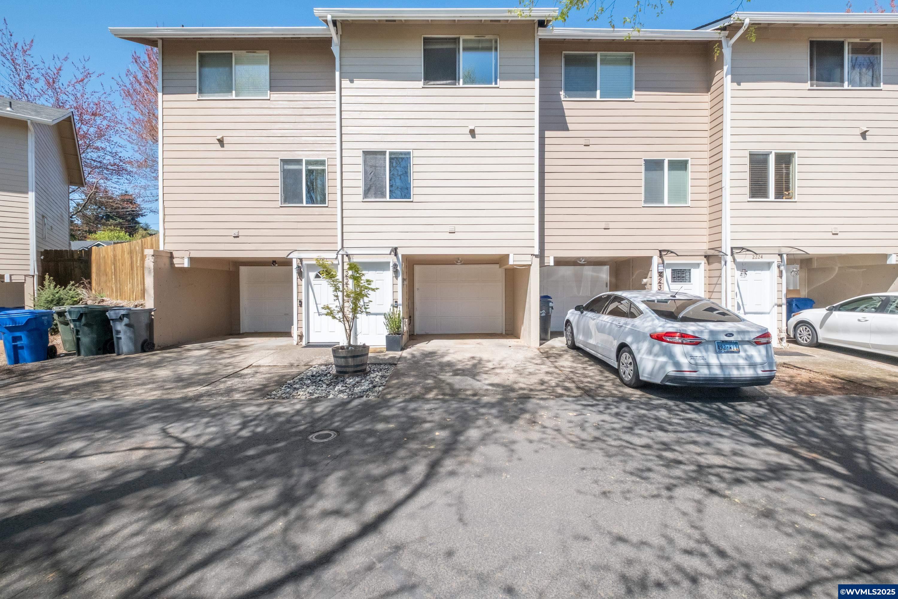 Salem, Oregon 97306, United States, 2 Bedrooms Bedrooms, ,2 BathroomsBathrooms,Residential,Active,113691