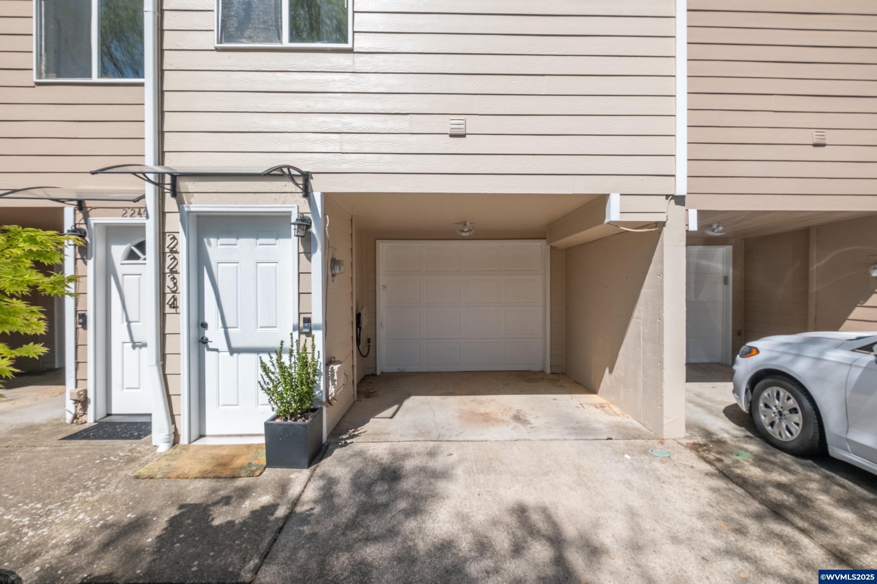 Salem, Oregon 97306, United States, 2 Bedrooms Bedrooms, ,2 BathroomsBathrooms,Residential,Active,113691