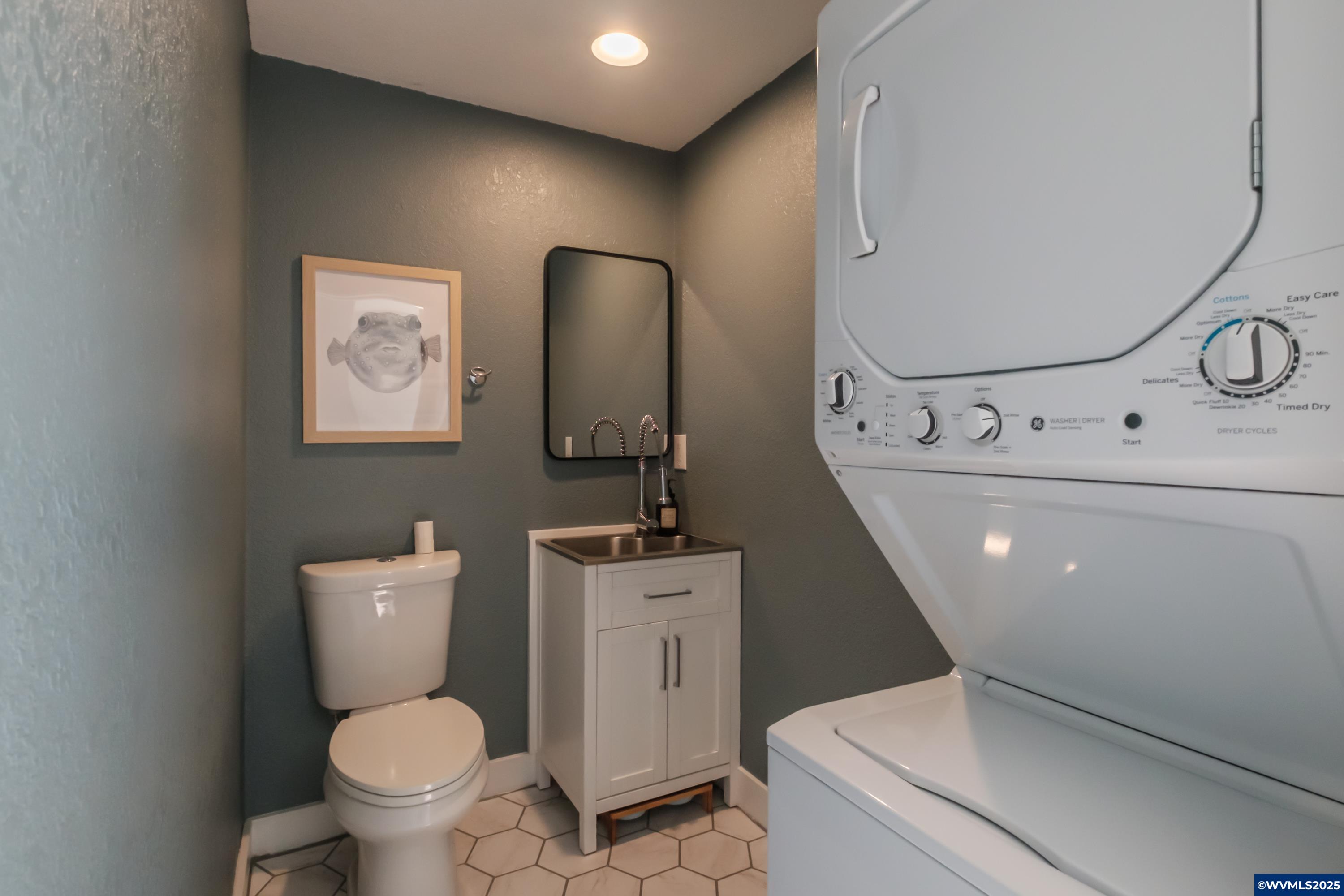 Salem, Oregon 97306, United States, 2 Bedrooms Bedrooms, ,2 BathroomsBathrooms,Residential,Active,113691