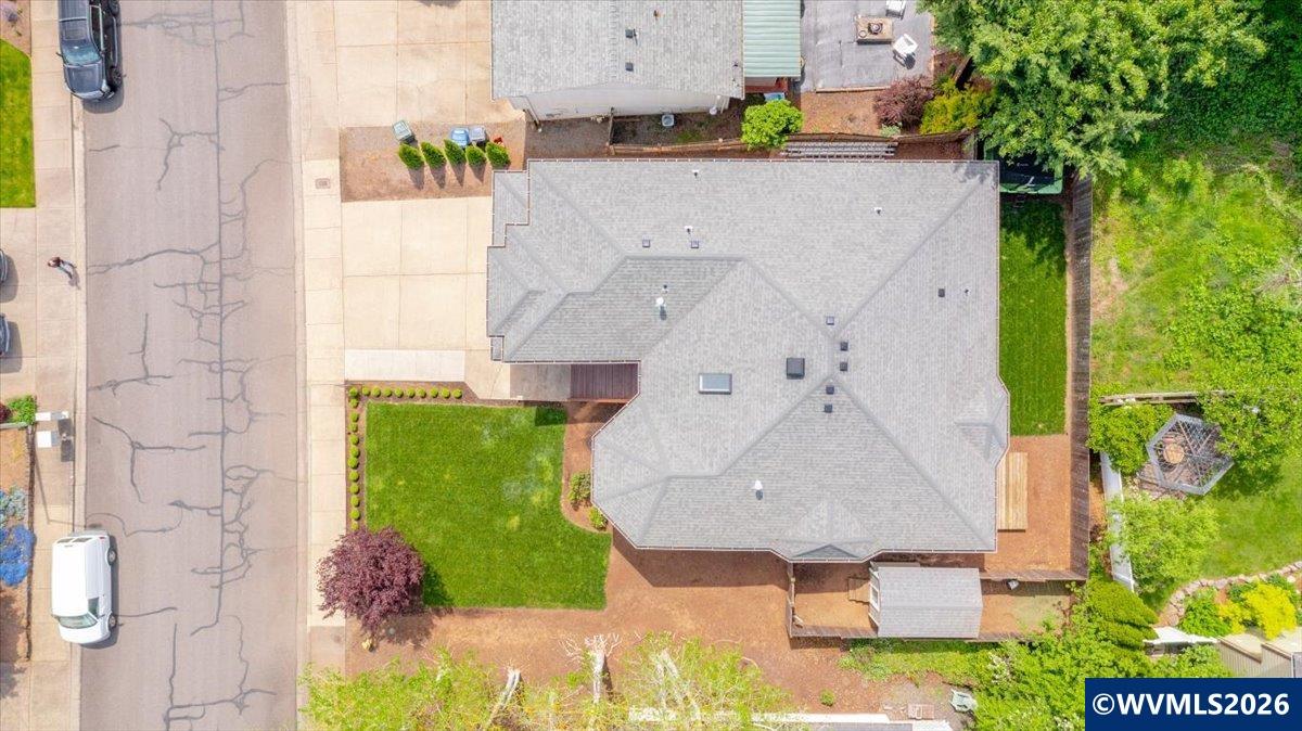 767 Mule Deer St NW