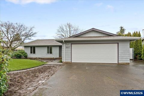 997 Julie St N Keizer OR 97303