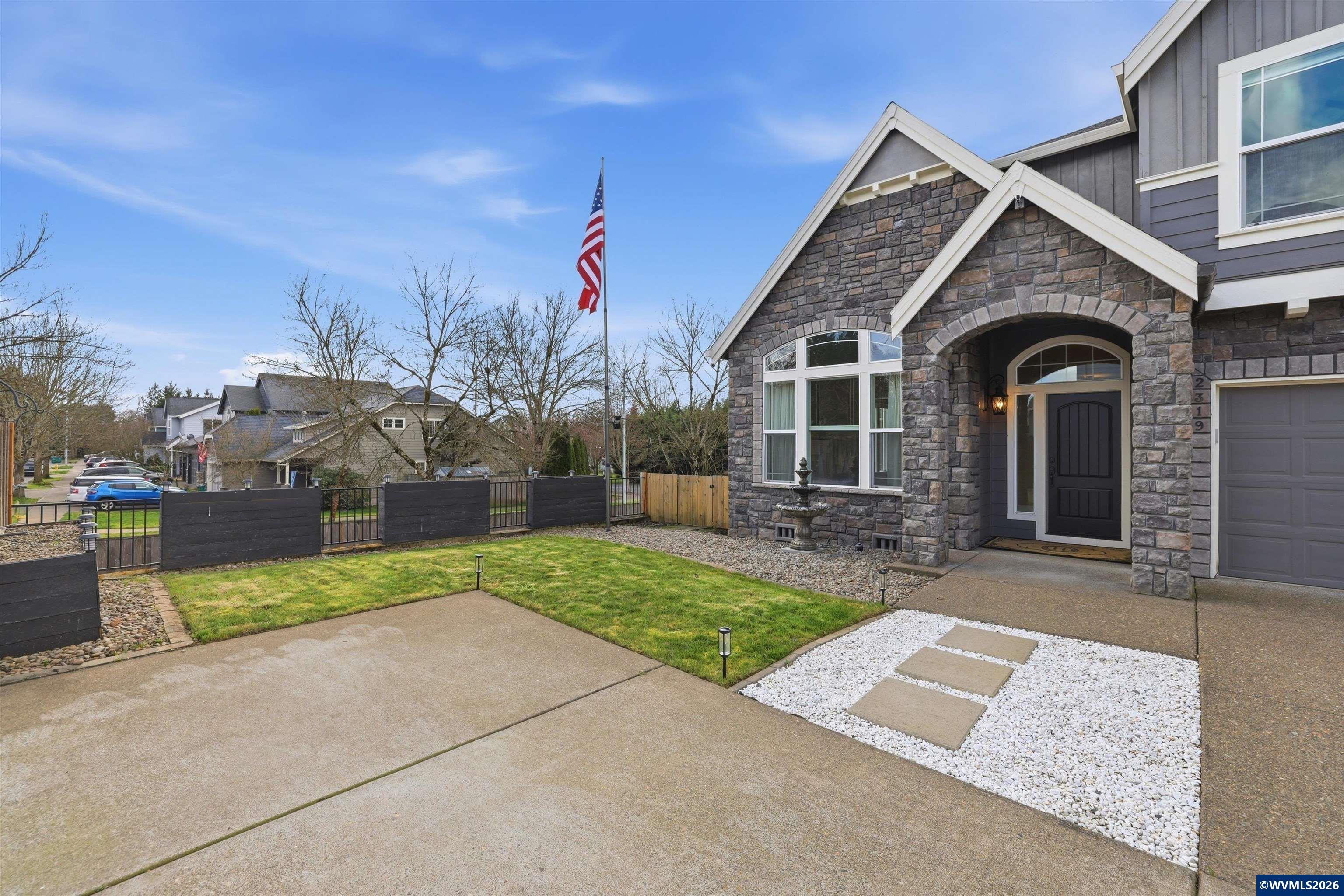 2319 N Roger Smith Dr