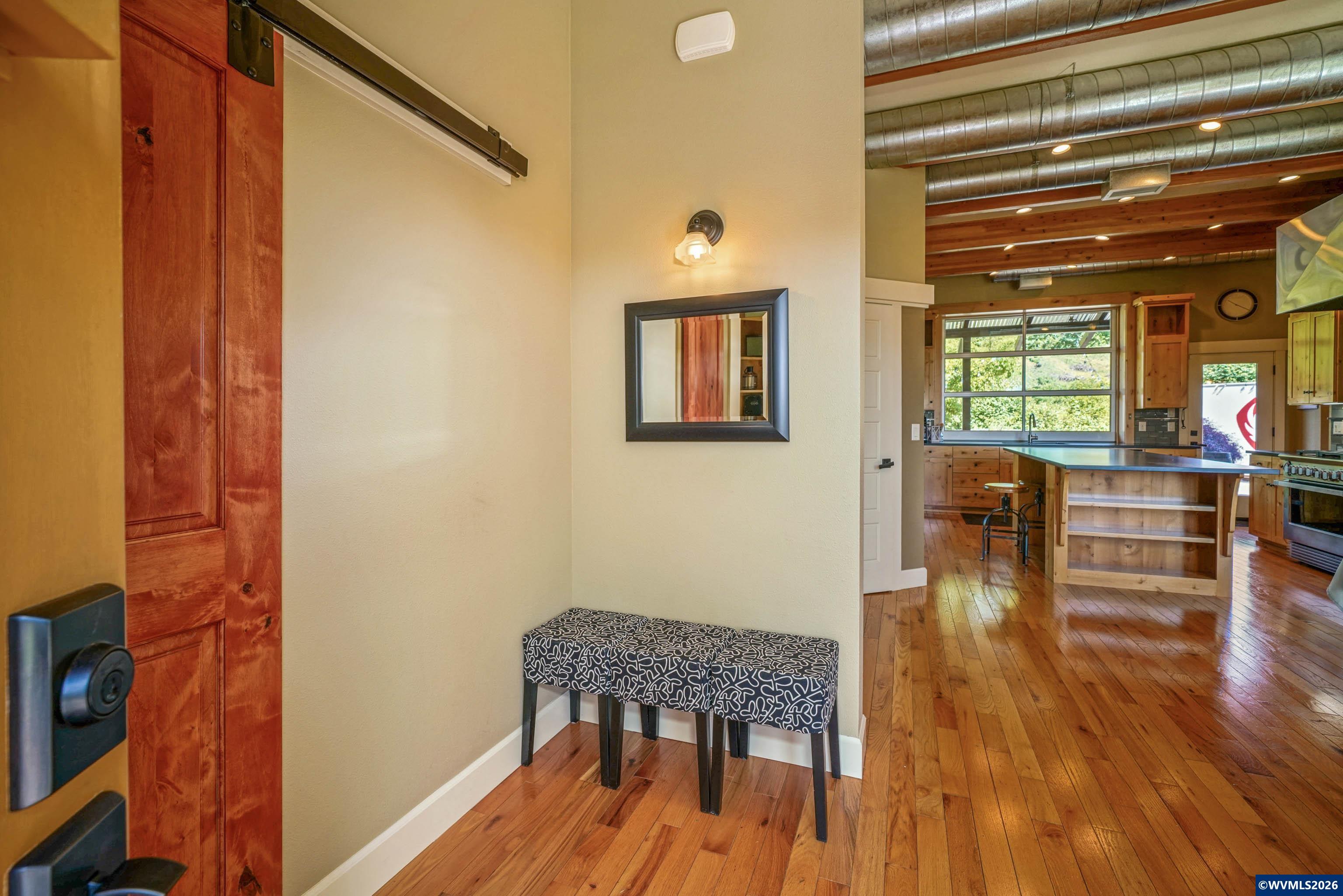 2015 Landaggard Dr NW