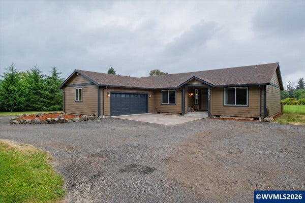 38712 RIVER DR, LEBANON, OR 97355 - Image fc5aba042d9a4feebc9cf875bc3dbb97/2878243421