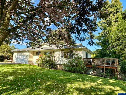 34207 Pennington Ln Lebanon OR 97355