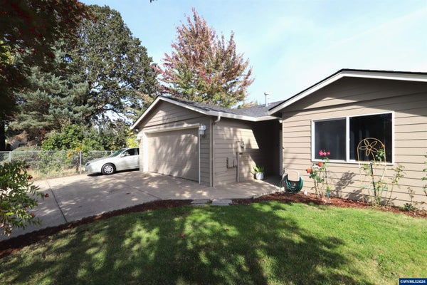 4928 DORRANCE ST NE, SALEM, OR 97305 - Image fdce972629dedc475b652d05782cfdfe/2541732899