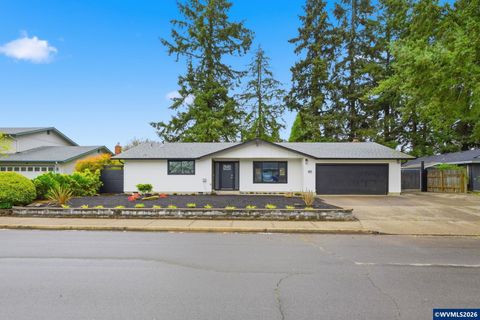 987 Travis Av Eugene OR 97404