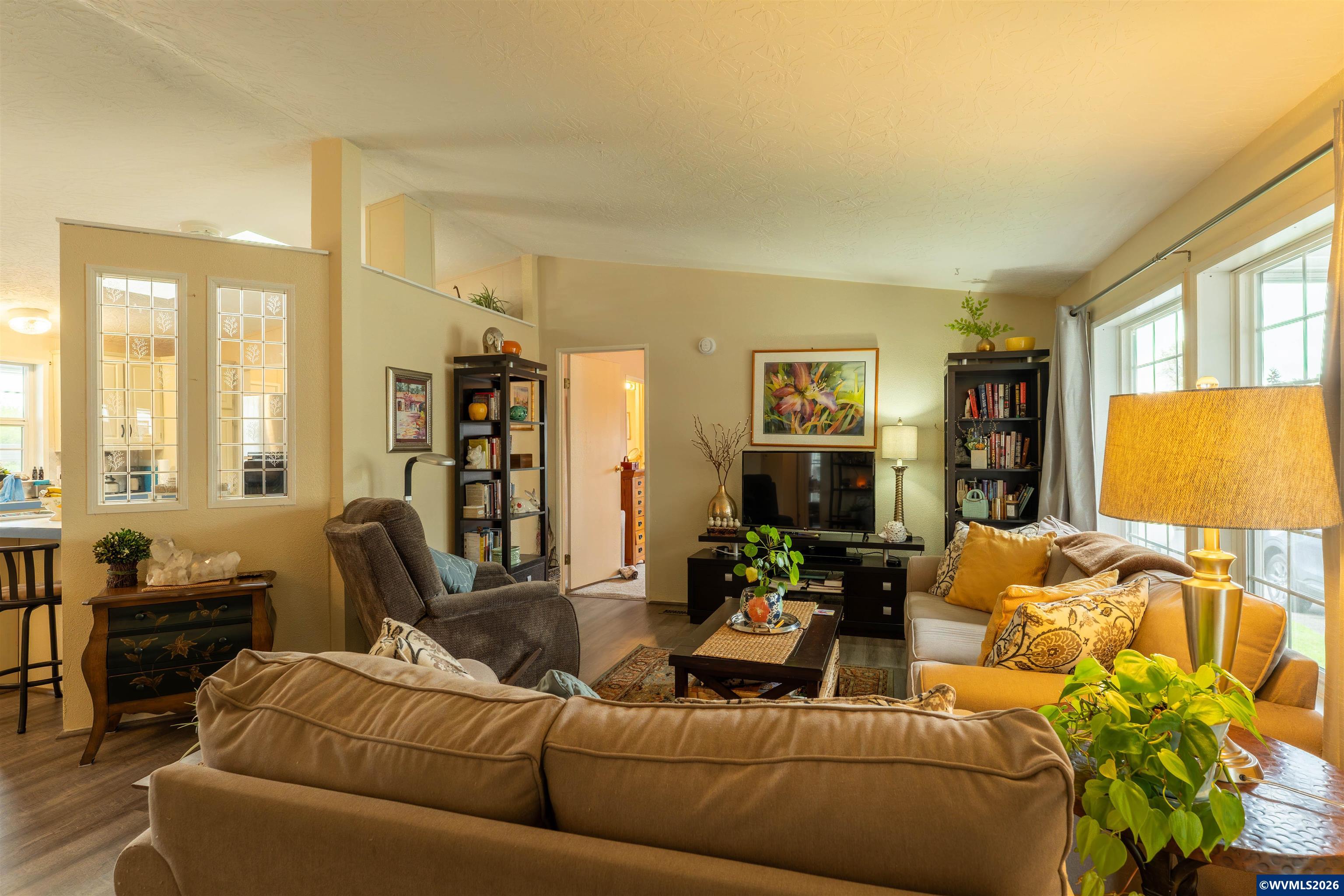 277 NE Conifer #49 Bl