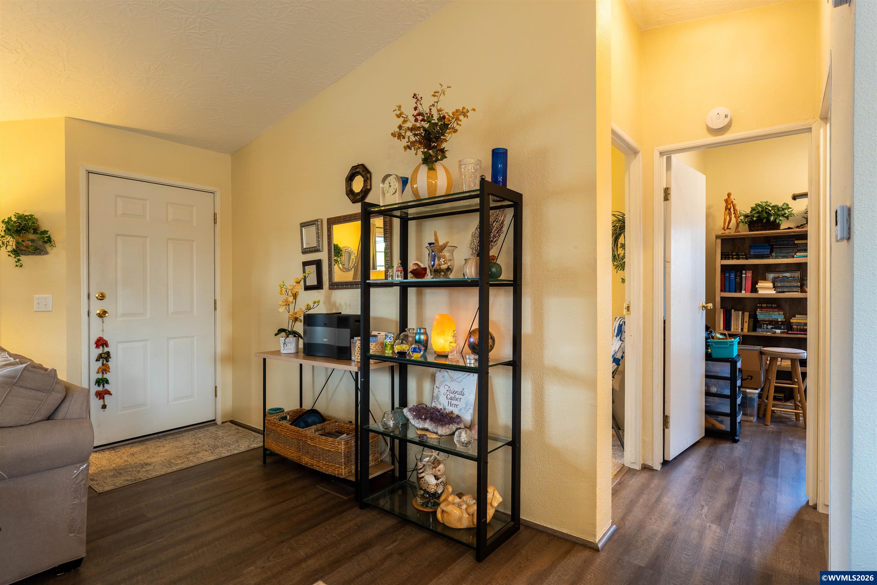 277 NE Conifer #49 Bl