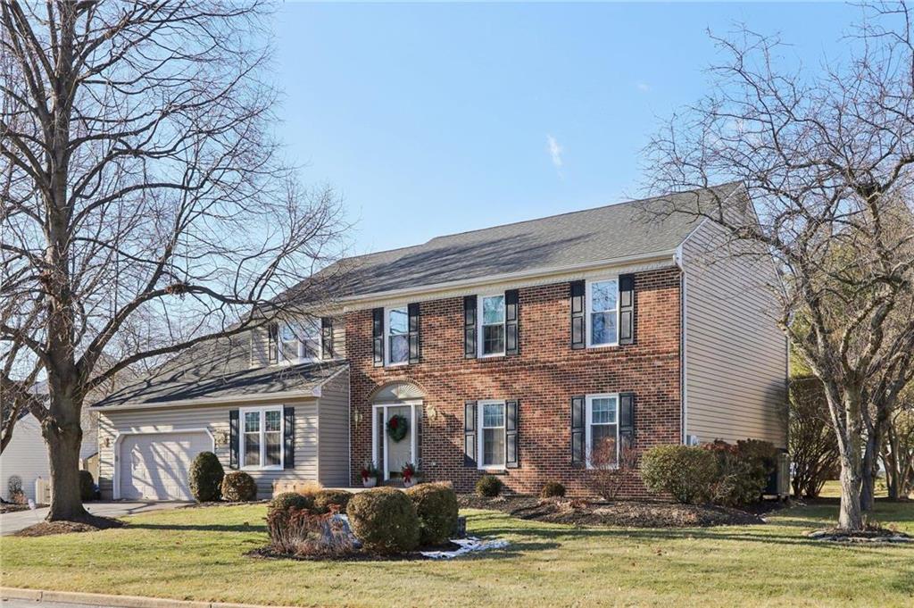 Lower Macungie Twp, Pennsylvania 18062, United States, 5 Bedrooms Bedrooms, ,3 BathroomsBathrooms,Residential,Pending,17693