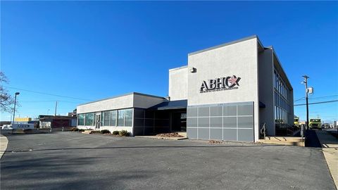 Photo of 667 Union Boulevard, Allentown, PA 18109 (MLS # 748728) Photo of 667 Union Boulevard, Allentown, PA 18109 (MLS # 748728)