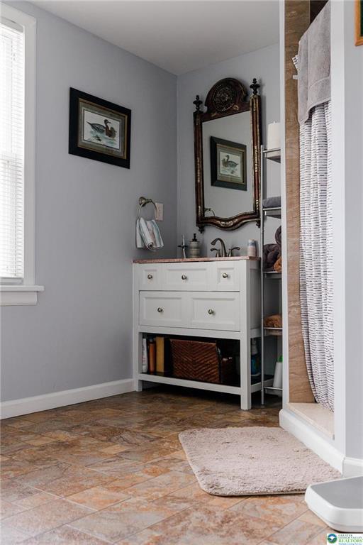 Easton, Pennsylvania 18042, United States, 3 Bedrooms Bedrooms, ,1 BathroomBathrooms,Residential,Active,136555