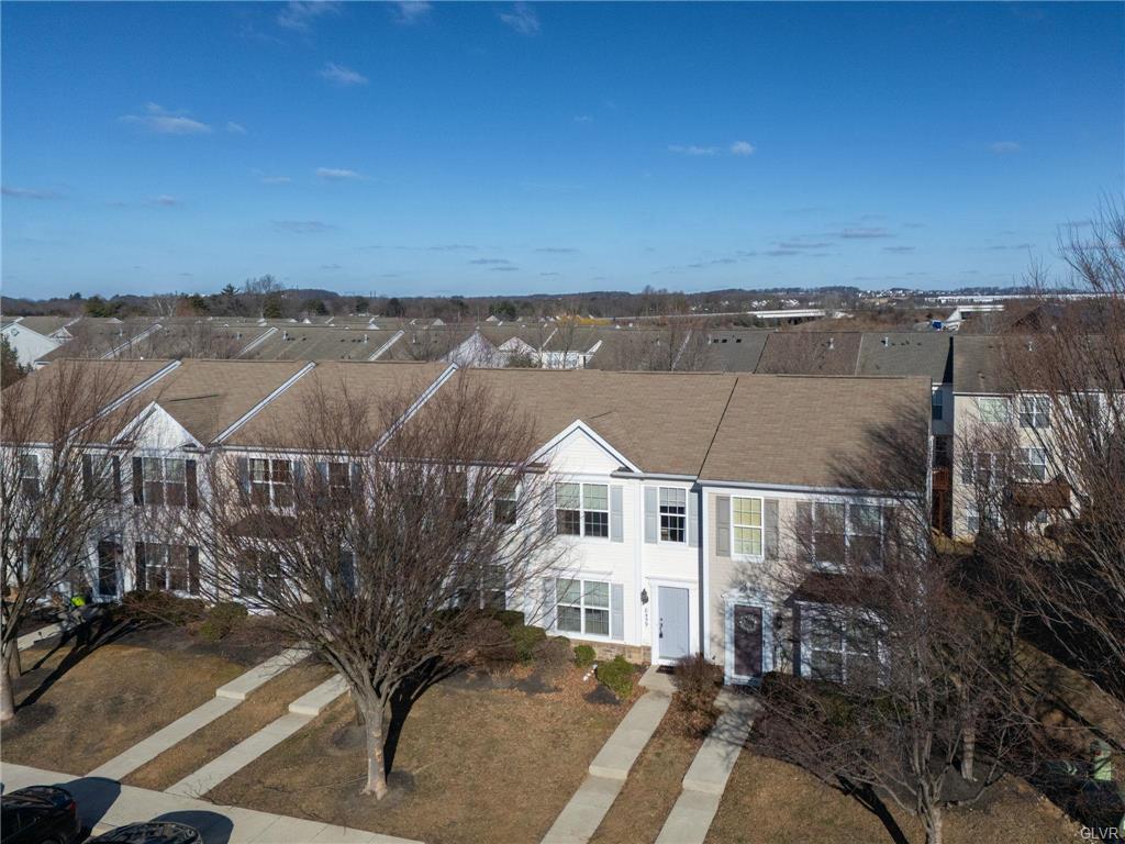 Upper Macungie Twp, Pennsylvania 18031, United States, 3 Bedrooms Bedrooms, ,2 BathroomsBathrooms,Residential,Pending,83894