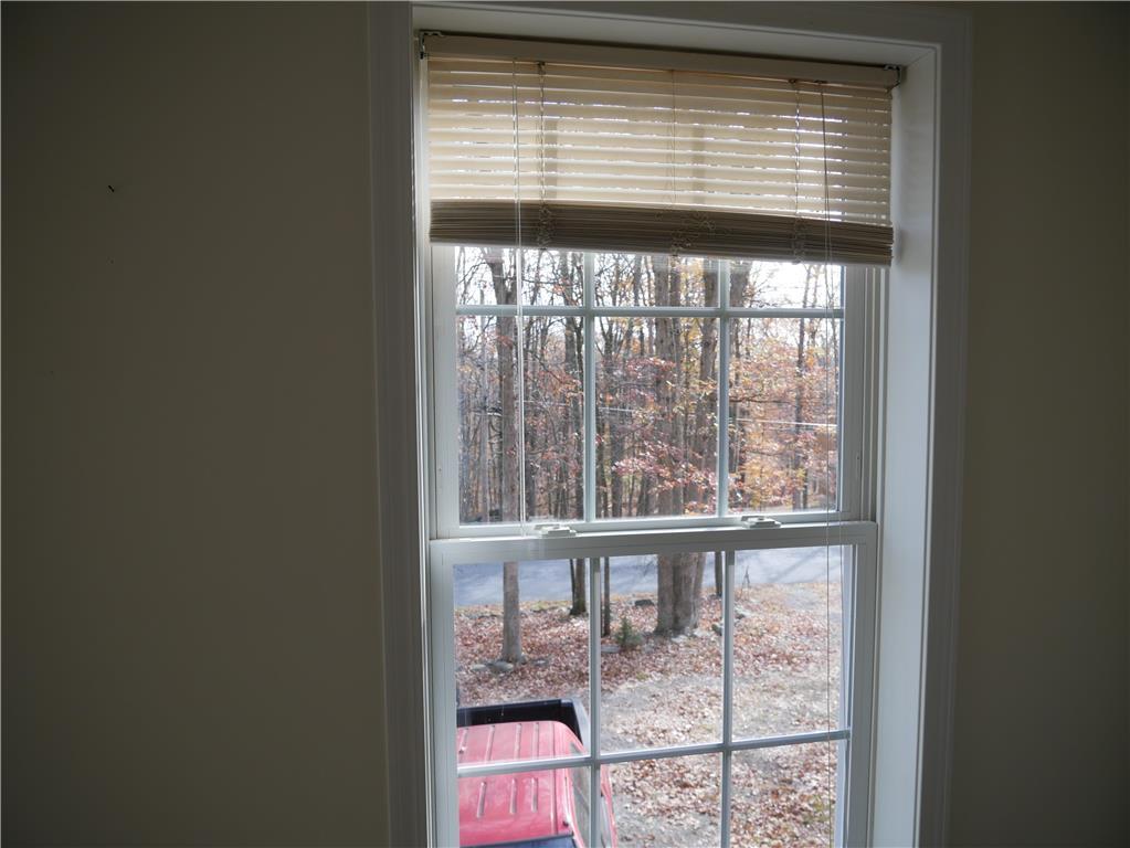 Pike County, Pennsylvania 18324, United States, 2 Bedrooms Bedrooms, ,2 BathroomsBathrooms,Residential,Pending,37765