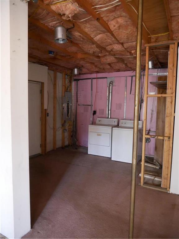 Pike County, Pennsylvania 18324, United States, 2 Bedrooms Bedrooms, ,2 BathroomsBathrooms,Residential,Pending,37765